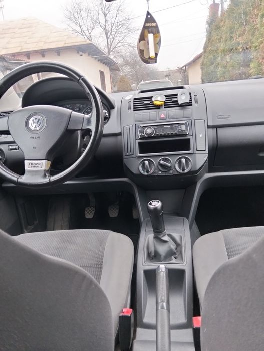 VW Polo 2009 black edition