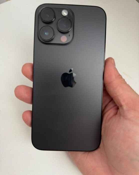 Продам айфон 15 pro max