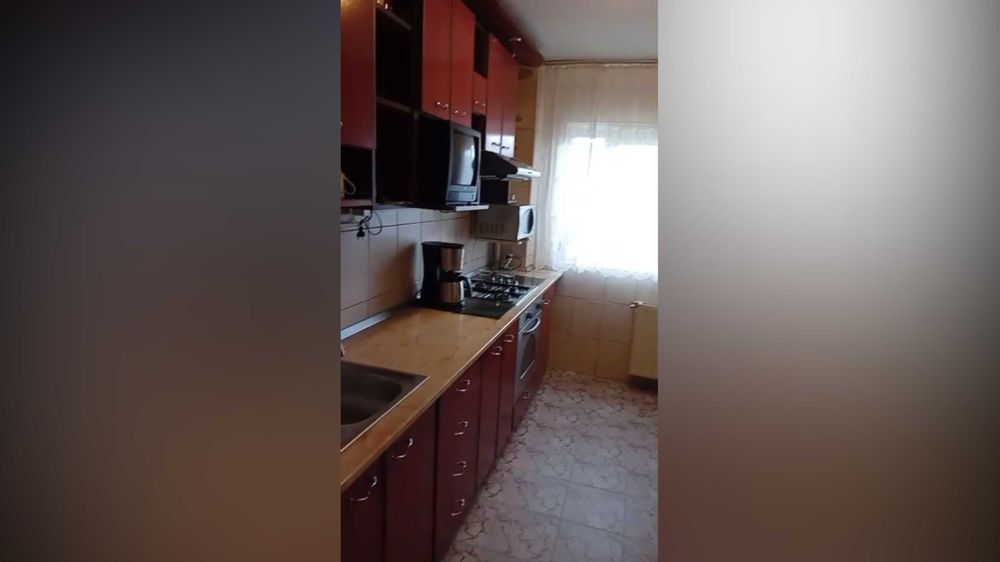De inchiriat apartament 2 camere - Gorjului/Moinesti