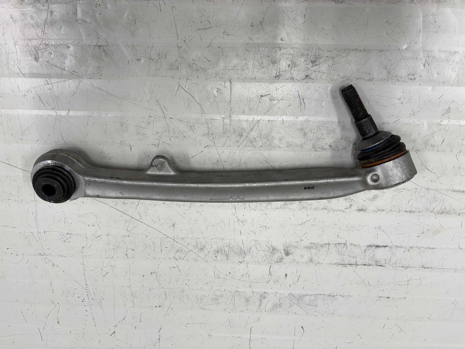 Преден ляв носач / Преден десен носач БМВ М2 М3 М4