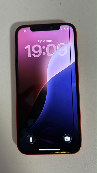 iPhone 12 (product) red