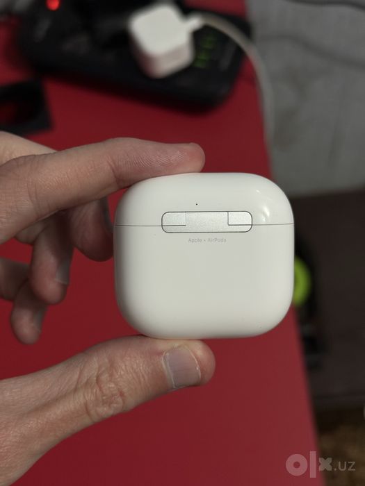 Продам Airpods 5