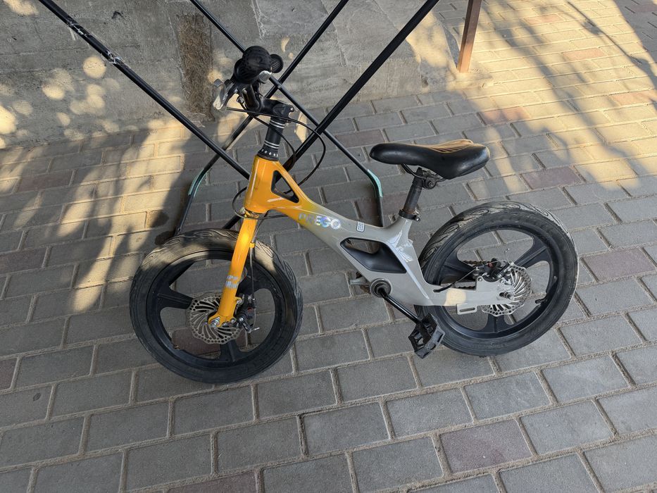Велосипед Prego на 5-6 лет