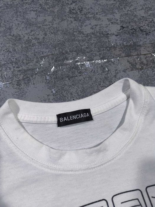 Tricou Balenciaga