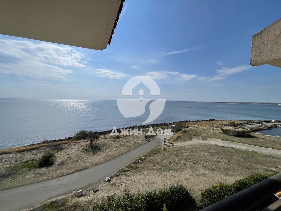 Продава се Тристаен апартамент в Ахелой - 86 кв.м за 949 €/кв.м - Снимка #9