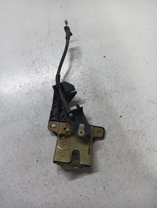 Broasca Hayon/Portbagaj Audi A4 Iii 8Ec, B7 2004 - 2008 8E5827505B