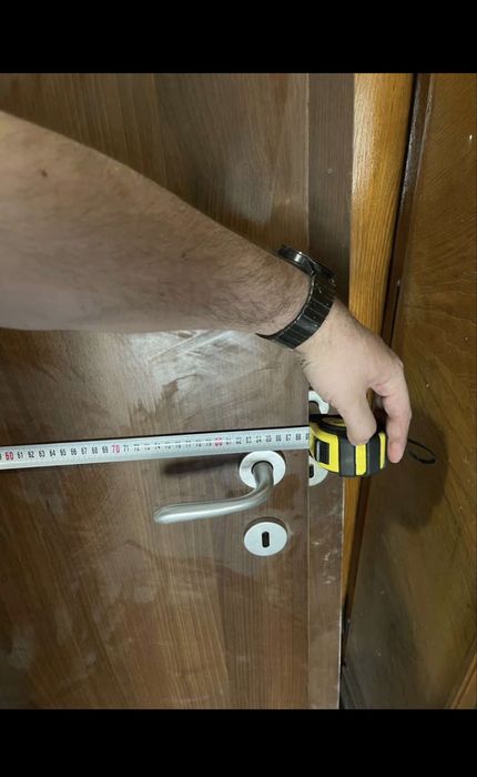 Интериорни врати с каси 4бр / 120 евро за бр