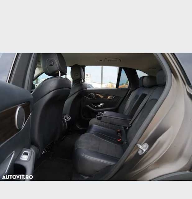 MERECEDES BENZ GLC 220 D, 4 Matic AMG full obtion, culoare superba