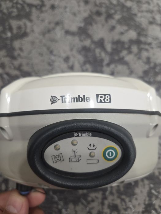 Trimble R8-4, контроллер tsc 3