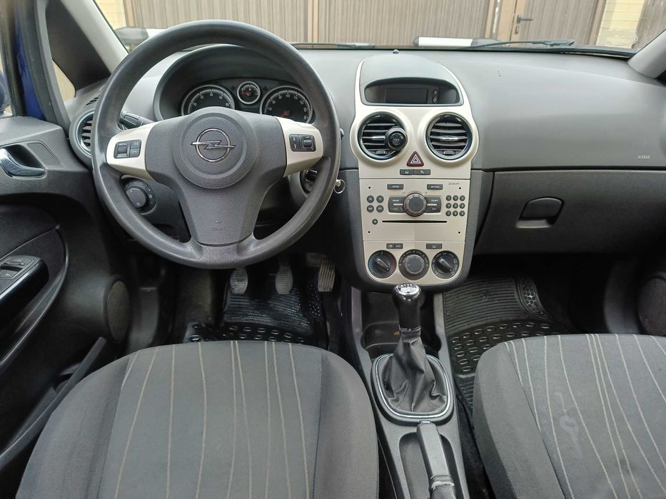 Opel Corsa D – 1.2 Benzina
