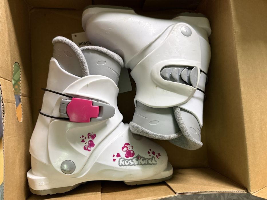 Детски ски обувки Rossignol