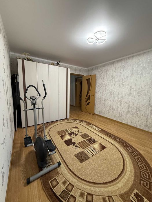 Продам 4 ком в мкр Наурыз 2012г постройки