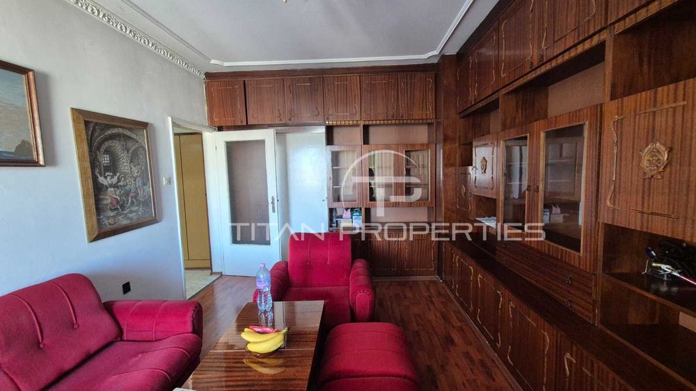 Продава се Тристаен апартамент в Пазарджик, Запад - 84 кв.м за 914 €/кв.м - Снимка #1