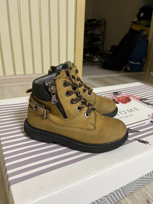 Ботинки Tiflani 29 размер