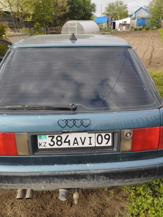 Продам машину Audi 100 c4