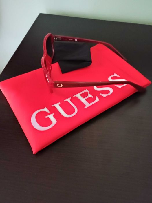 Оригинални Дамски слънчеви очила Guess