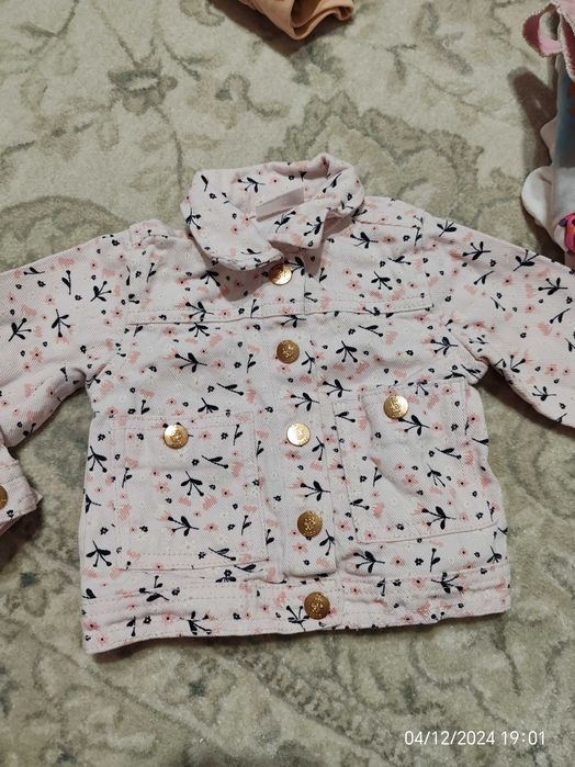 Haine mărimea 68 ferite , impecabilei