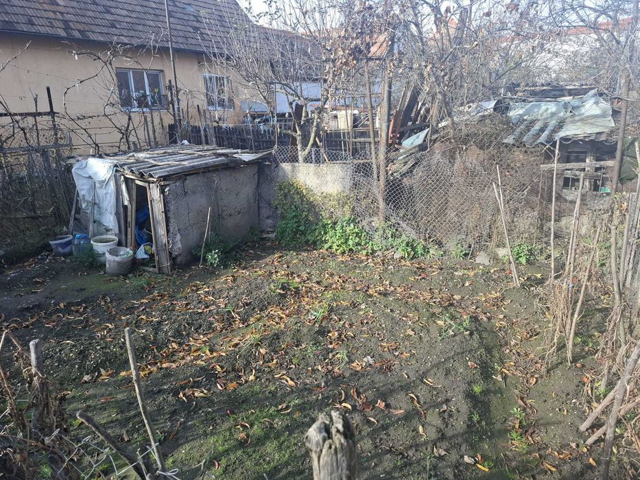 Garsoniera Centru Stradal Toate Utilitatile Bucatarie Separata Pivnita