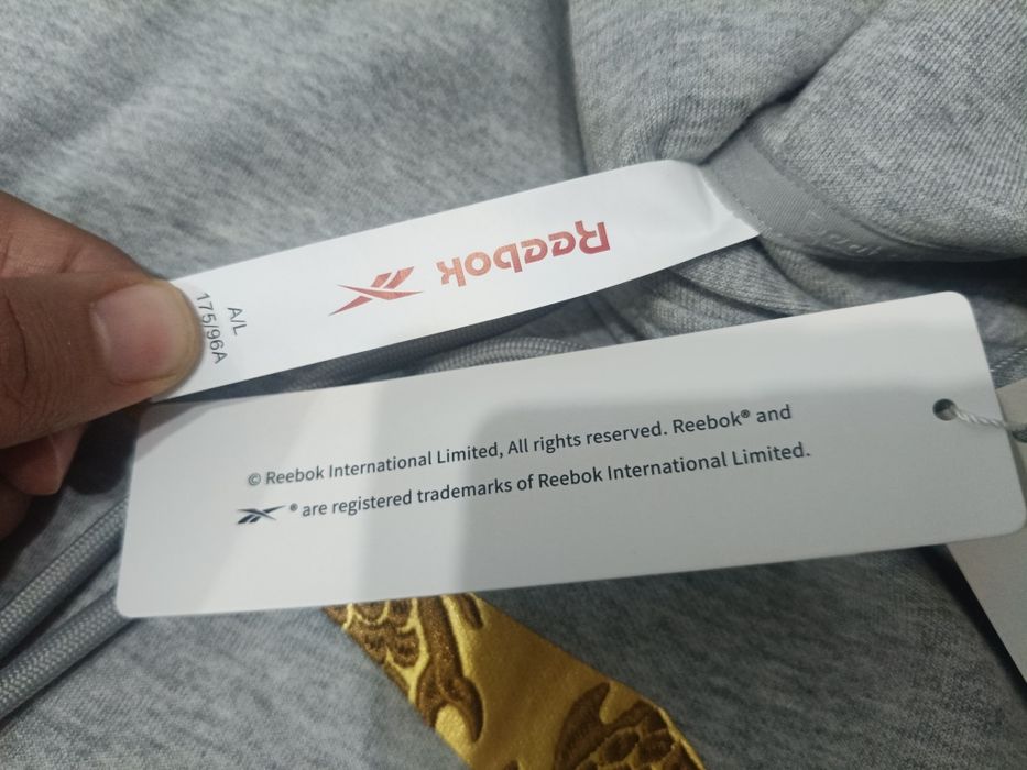 Reebok толстовка оригинал