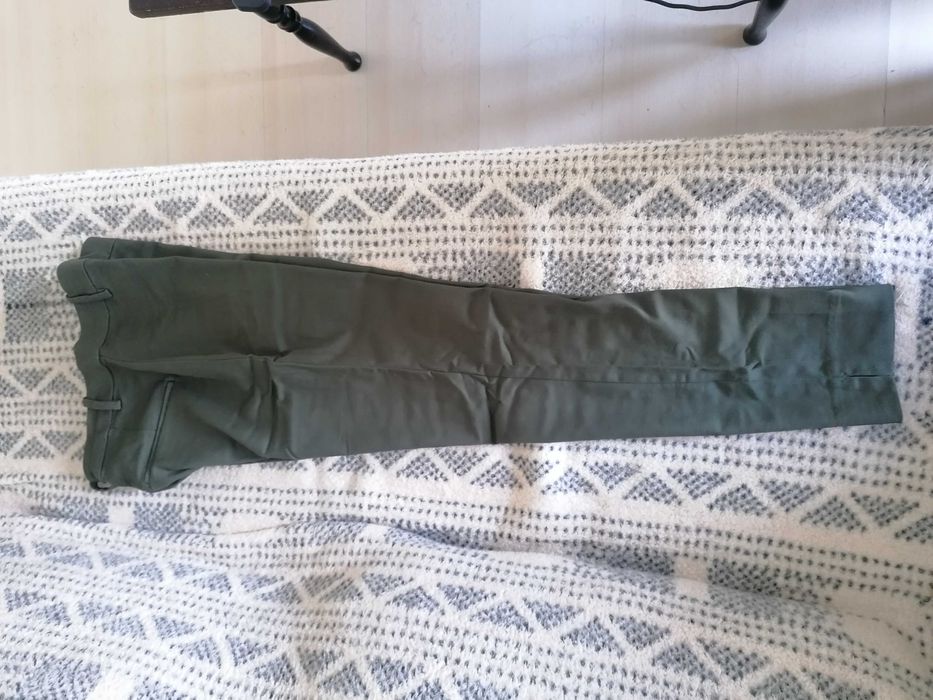 Pantalon verde, 36