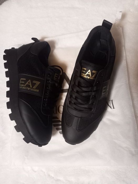 Papuci Armani+ o pereche sosete CADOU