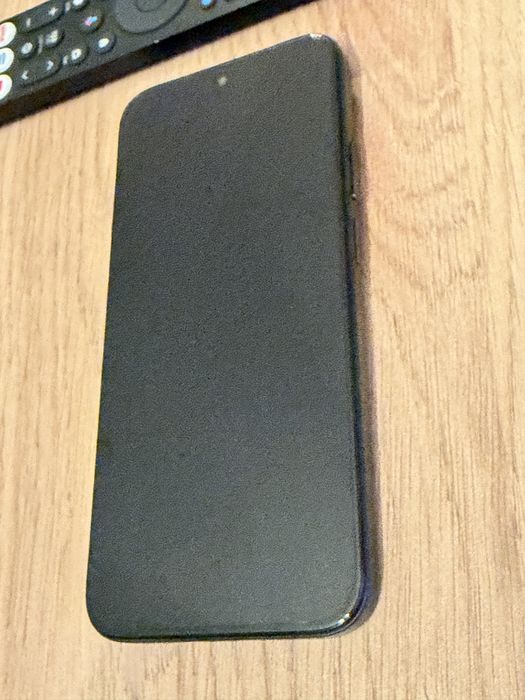 Продавам Honor 200 Smart 5G (Черен) – В перфектно състояние!