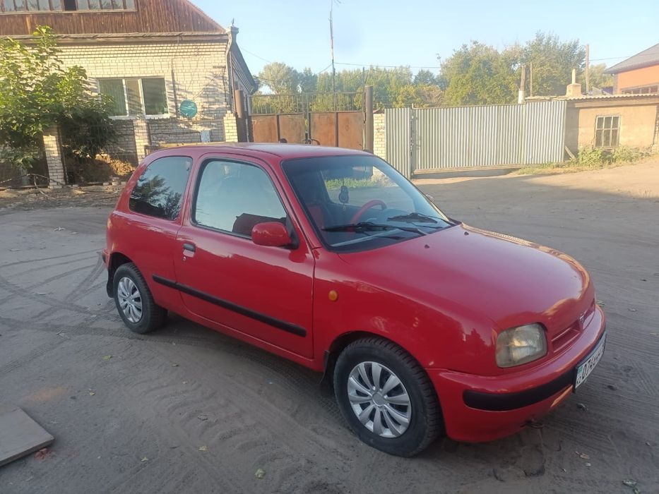 Продам ниссан марч.