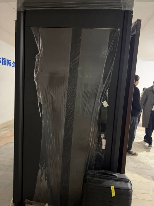 Sifatli temir eshik sotiladi, mustahkam va ishonchli