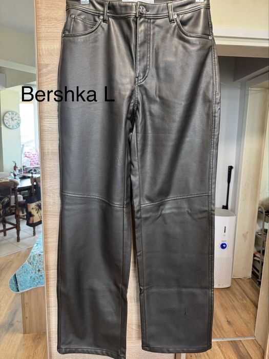 Кожен панталон Bershka