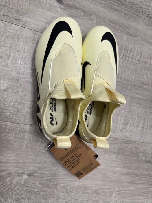 нови футболни обувки - Nike Zoom Mercurial Vapor15 Academy FG/MGJunior