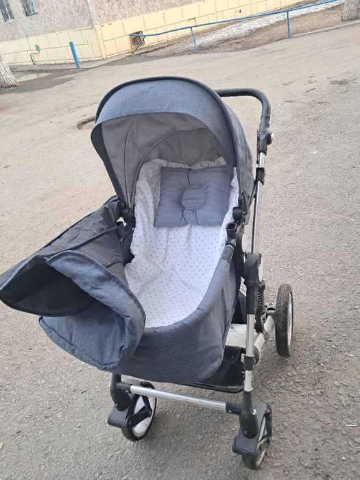 Продам детскую коляску