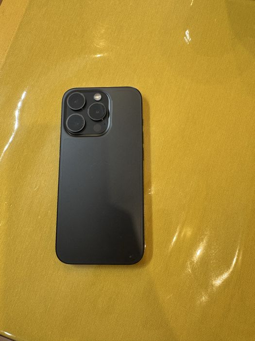 Продам iPhone15 Pro