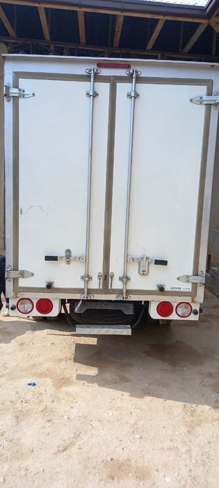 Moshina 67 000km yurgan holati yangi idealniy toza minilgan