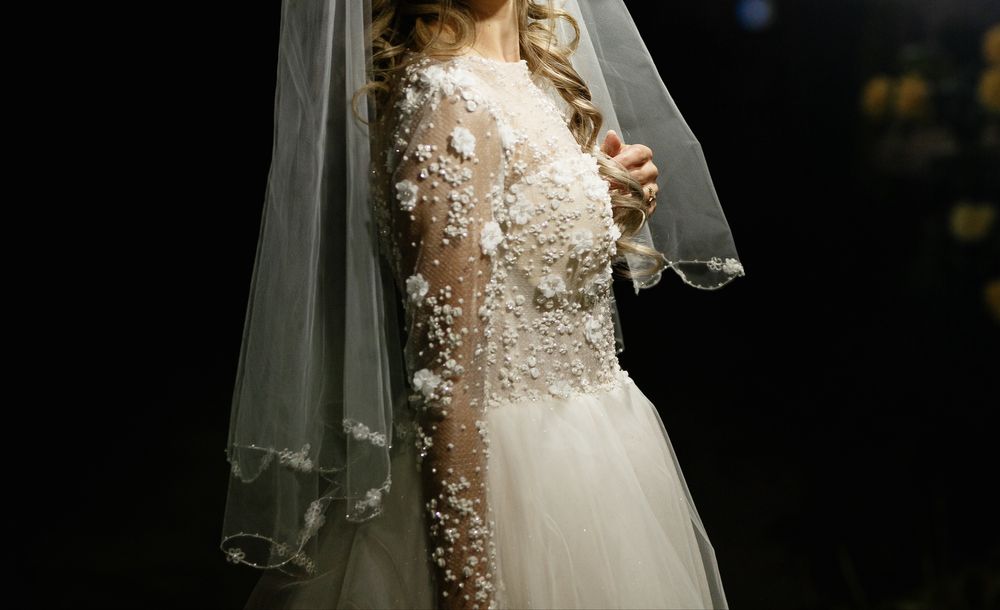 Rochie mireasa cu trena