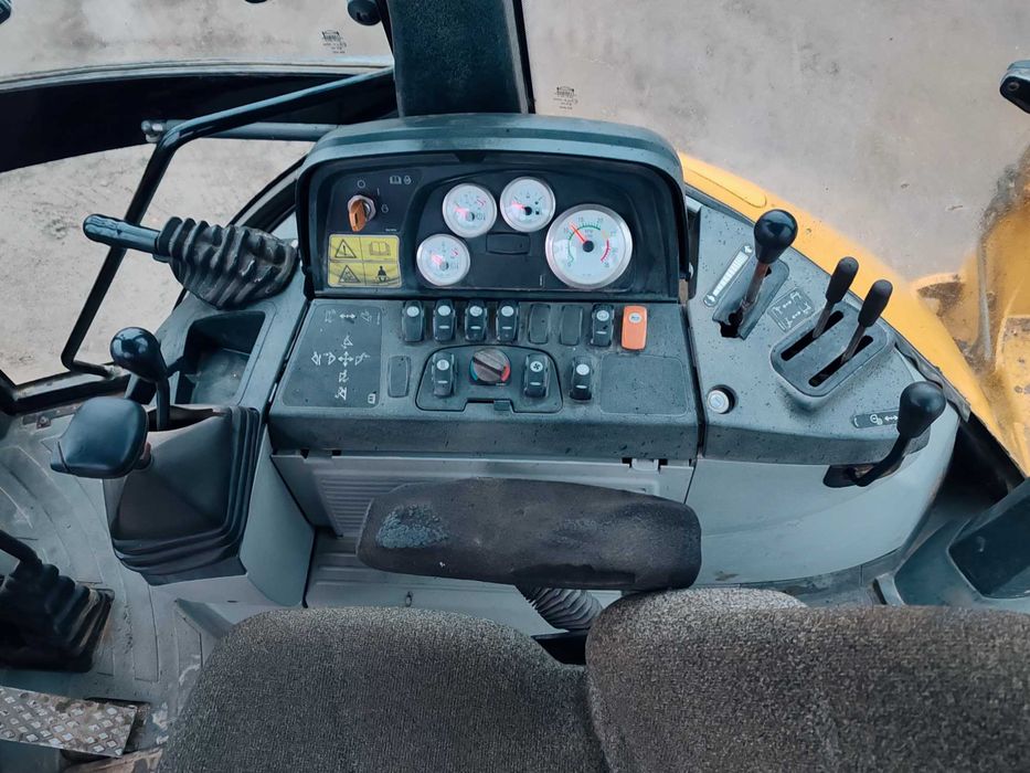 Buldoexcavator Caterpillar 428E 4x4 din 2008 Accept orice test