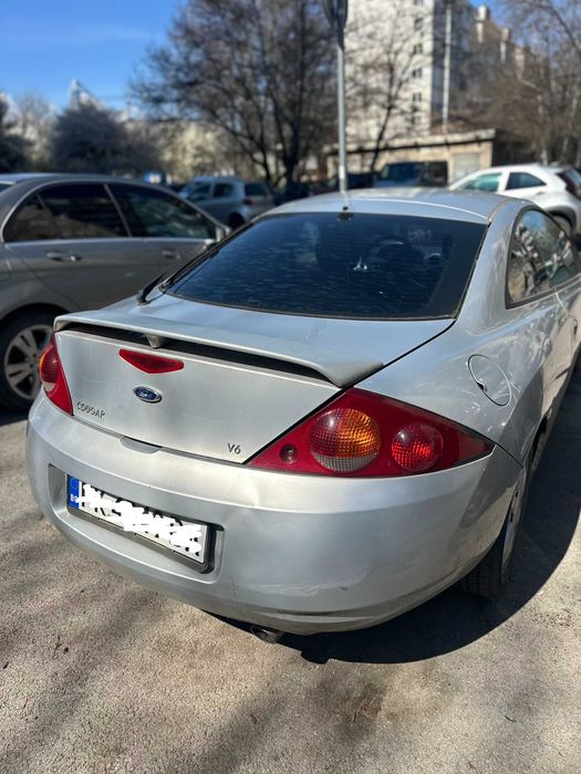 продавам Ford Cougar 2.5 с уникална музика