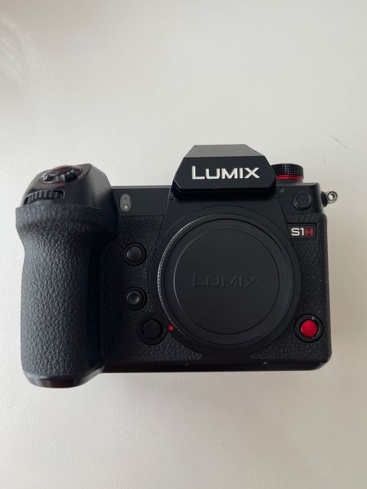 Panasonic LUMIX S1H