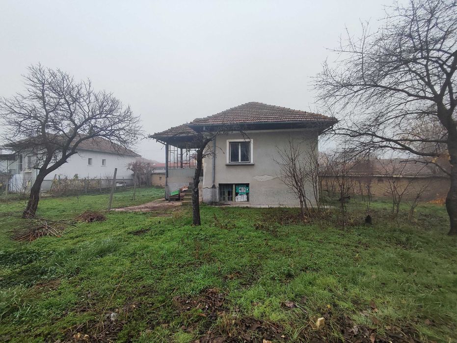 Продава се Къща в с. Ресен, Област Велико Търново - 80 кв.м за 262 €/кв.м - Снимка #2