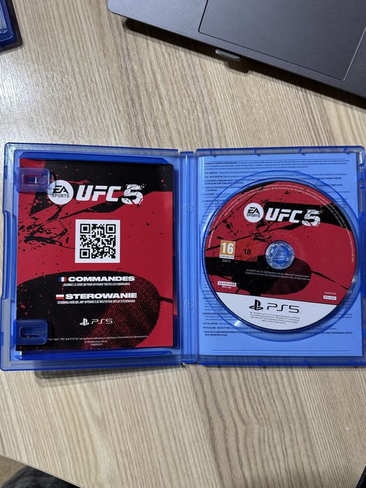Прдам UFC 5 ps5