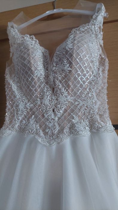 Платье свадебное