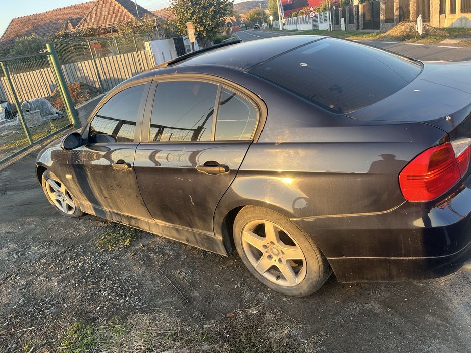 Piese BMW E90 318 i SERIA 3 an 2006 motor 2.0 i benzina 129 CP N46B20B