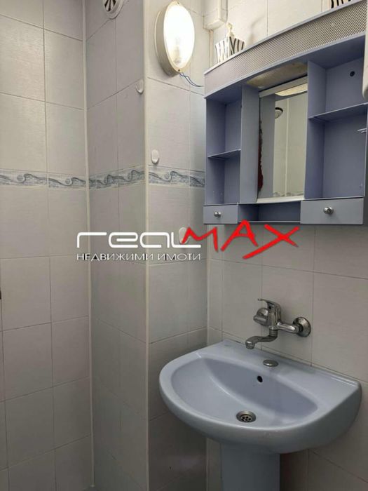 Продава се Тристаен апартамент в Казанлък - 102 кв.м за 1145 €/кв.м - Снимка #10