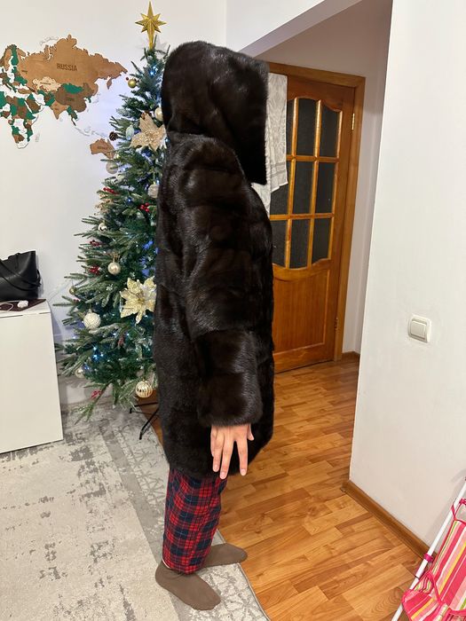 Норковая шуба с капюшоном