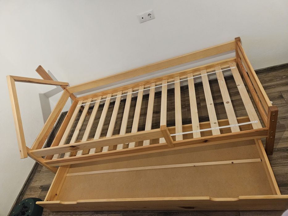 Pat montessori tip căsuța 90x200