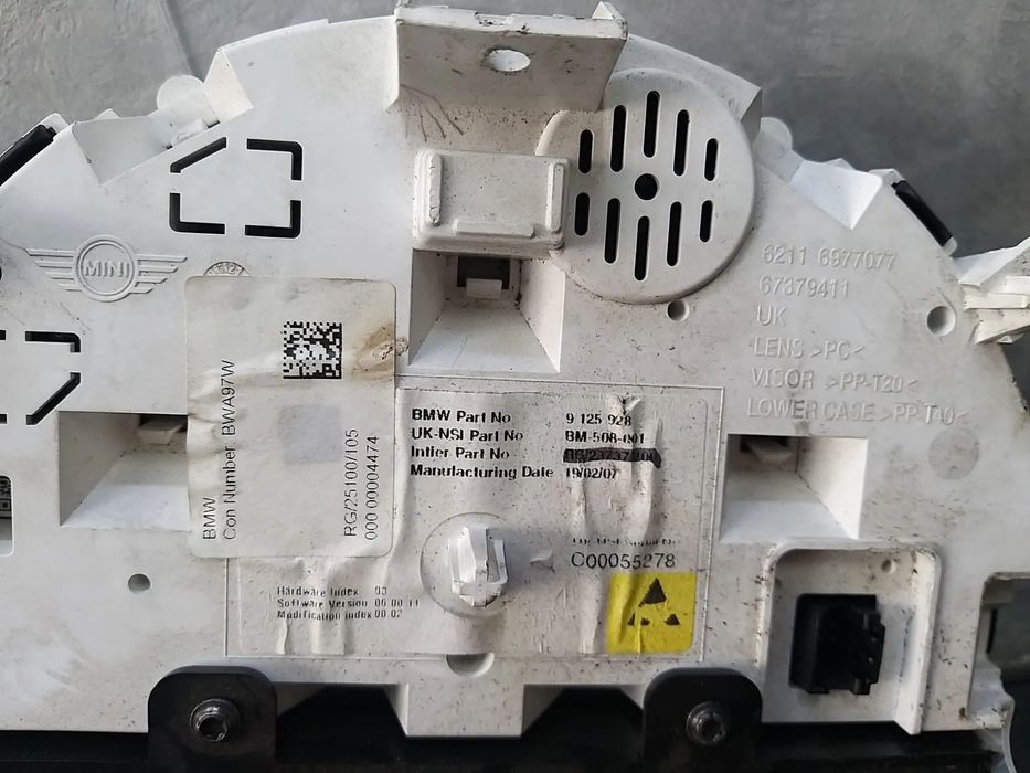 Ceasuri bord benzina butoane radio mini cooper r56 9125928 rg23737200 62116977077 67379411