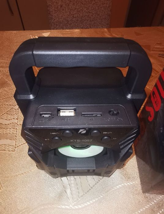 Безжична блутут колонка. Преносим супбуфер (bluetooth)