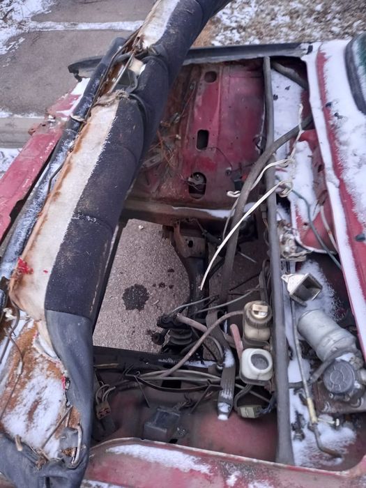 Авто на разбор селый