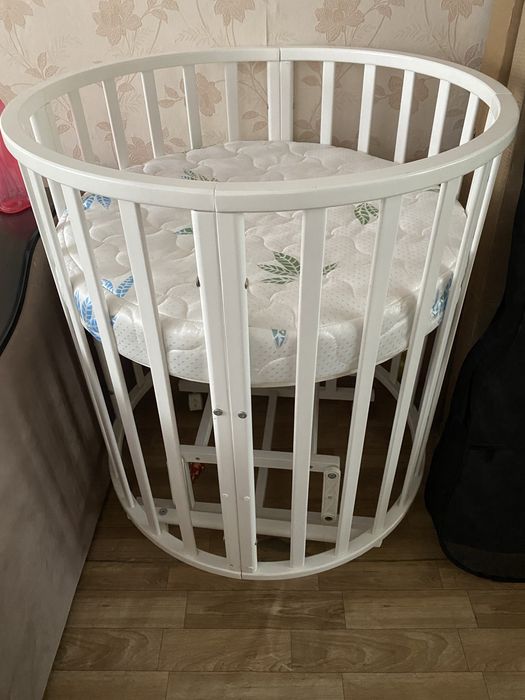 Продам детскую кровать трансформер