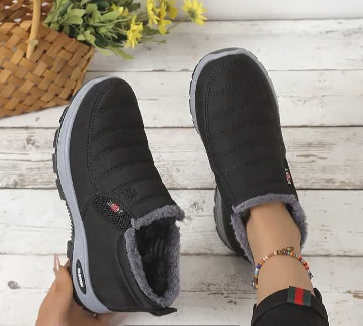 Женские утеплённые ботинки