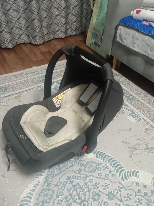 Продам детское автокресло